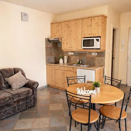 Apartmanhazak Miro Haz Daire