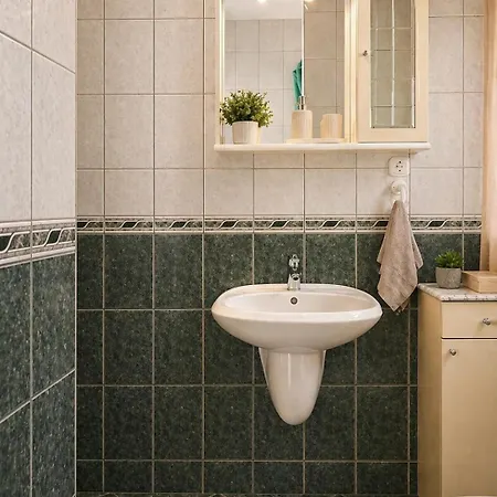 Apartmanhazak Miro Haz Apartment