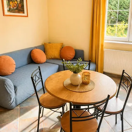 Apartmanhazak Miro Haz