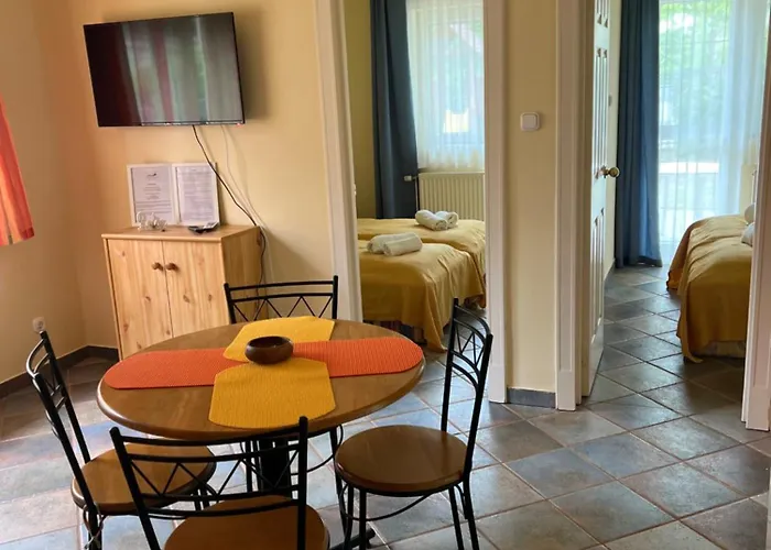 Apartmanhazak Miro Haz Apartament *